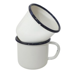 Enamelled mug, white