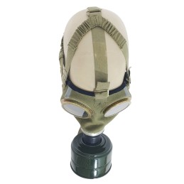 Hungarian M75 gas mask