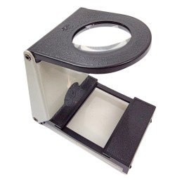 Magnifying display stand, slide viewer