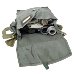 ShM-41M gas mask "Slon" ("Elephant"), with a plastic acoustic chamber