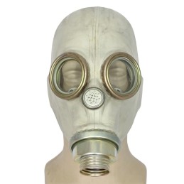 ShM-41M gas mask "Slon" ("Elephant"), with a metal acoustic chamber