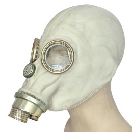 ShM-41M gas mask "Slon" ("Elephant"), with a metal acoustic chamber